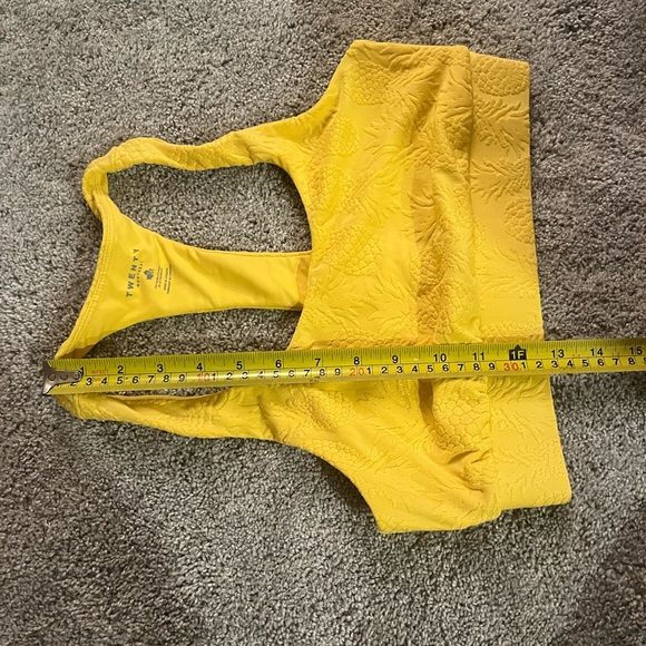 Twenty Montreal - Picture 5 of 6